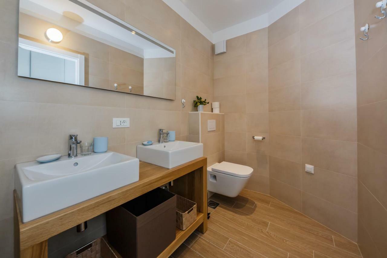 Villa Bramasole Lun Novalja Exteriér fotografie